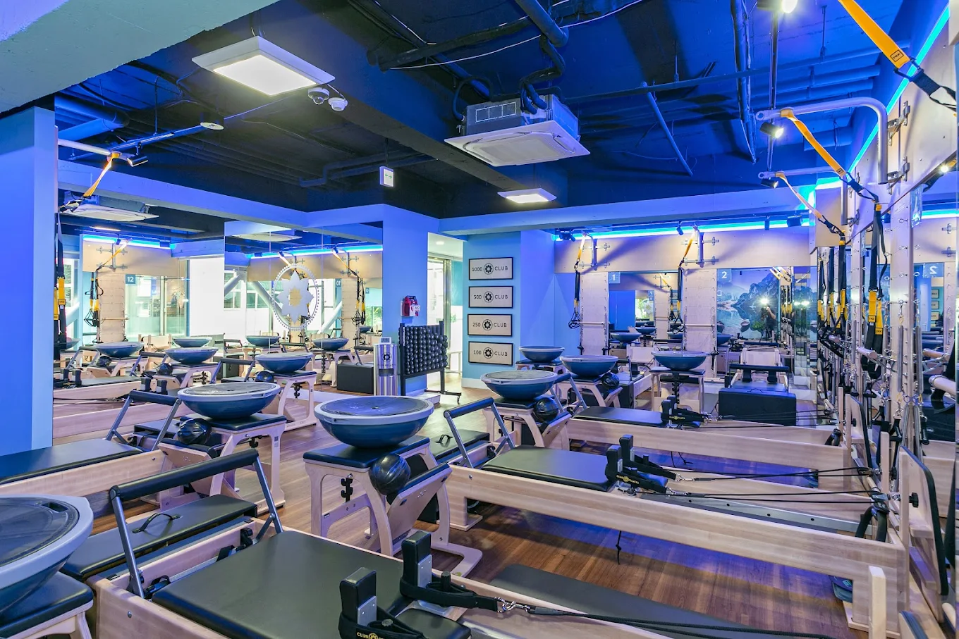 CLUB PILATES 練馬店