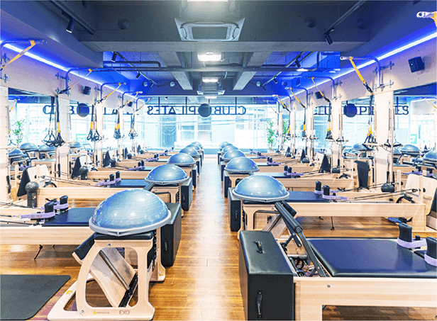 CLUB PILATES 横浜店